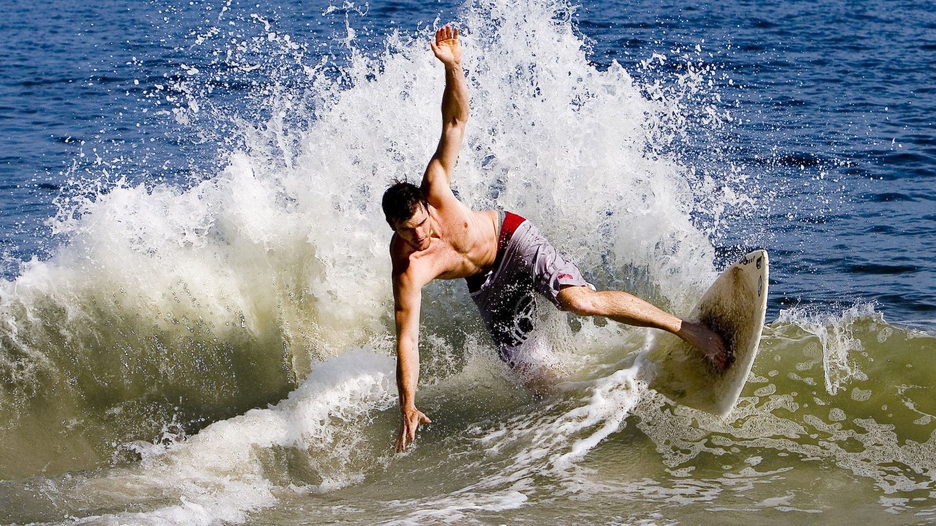 球迷行为准则出台,赛场秩序进一步规范,球迷行为准则出台,赛场秩序进一步规范是什么